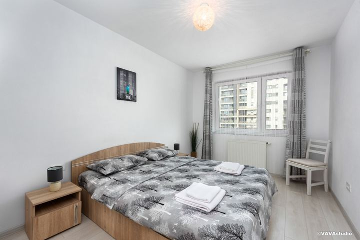 Apartament 3 · Coresi